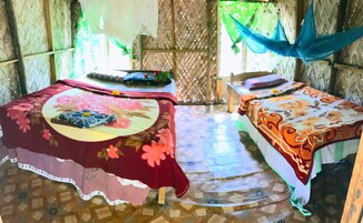 Bungalow básico, no fumadores | 11 dormitorios y ropa de cama