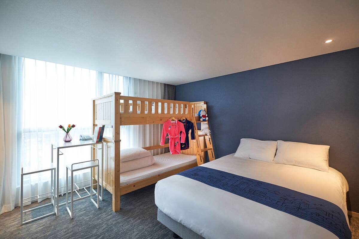 Kids Room - 2 Adults + 2 Child below 12 years old (Not allowed from age 13 to 19) | In-room safe, desk, blackout drapes, iron/ironing board (on request)