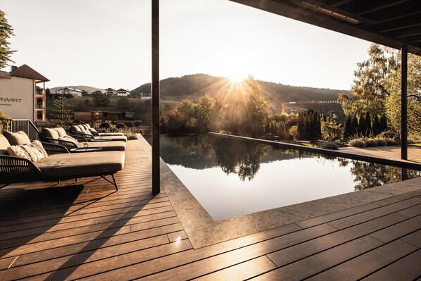 Indoor pool, outdoor pool