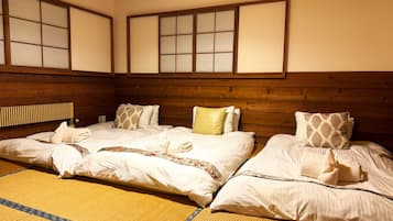 In-room safe, free WiFi, bed sheets