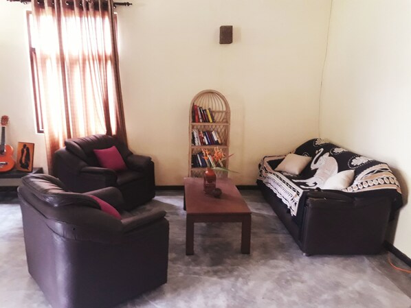 Lobby - BARE FOOT Hostel (Unawatuna)