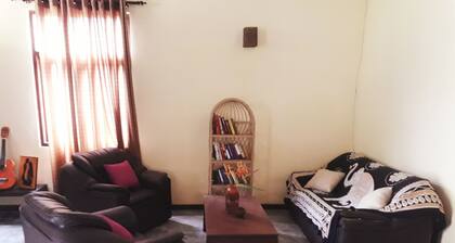 BARE FOOT Hostel