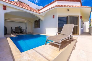 Outdoor pool - Casa Amor - Three Bedroom (Isla Mujeres)