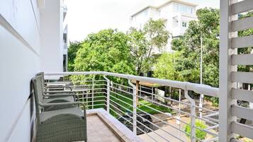 Suite, Balcony | Balcony