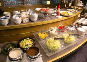 Daily buffet breakfast for a fee - Yamagata Nanokamachi Washington Hotel (Yamagata)