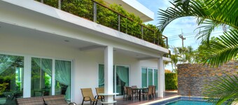 Luxury 5br Pool Villa and Sport Center