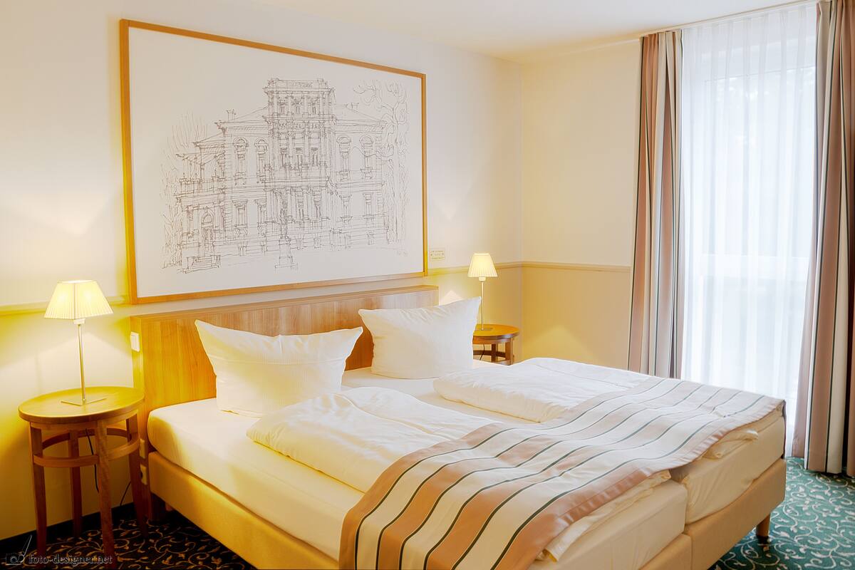 Double Room Single Use | In-room safe, desk, blackout drapes, soundproofing