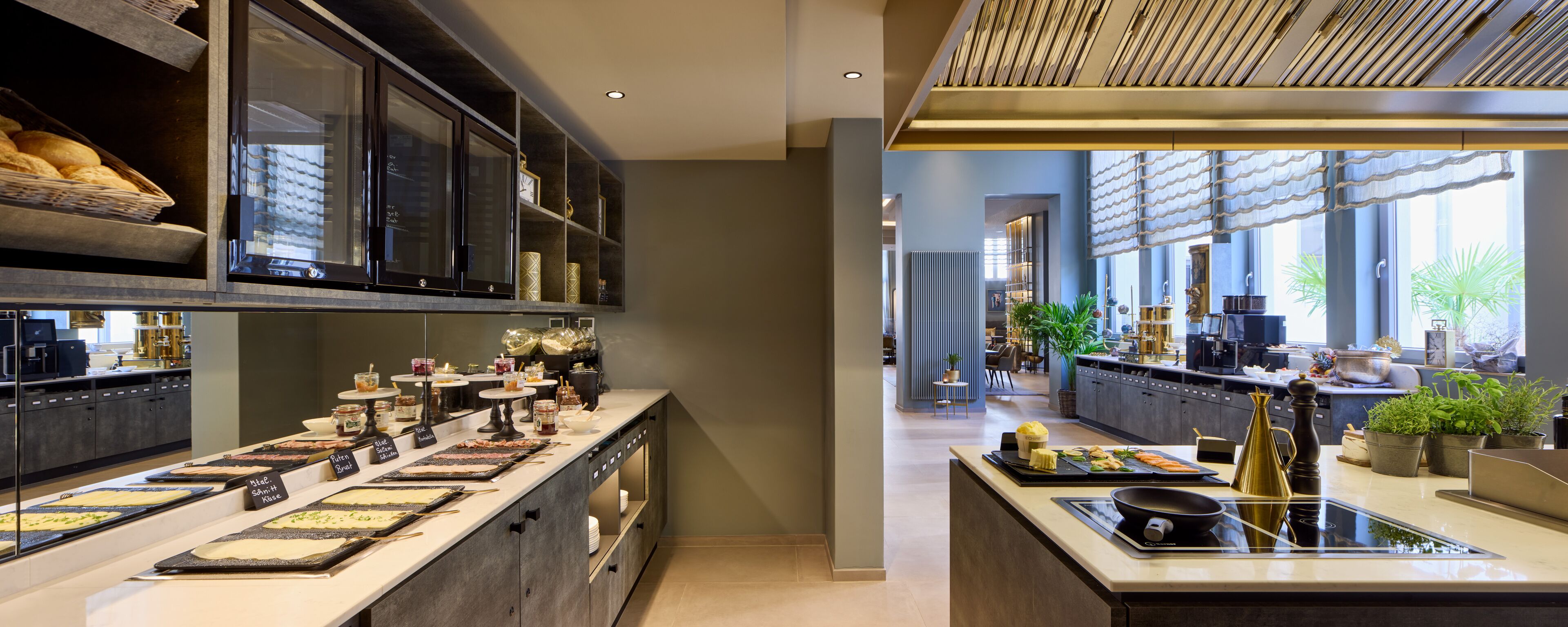 daily buffet breakfast (eur 20 per person)