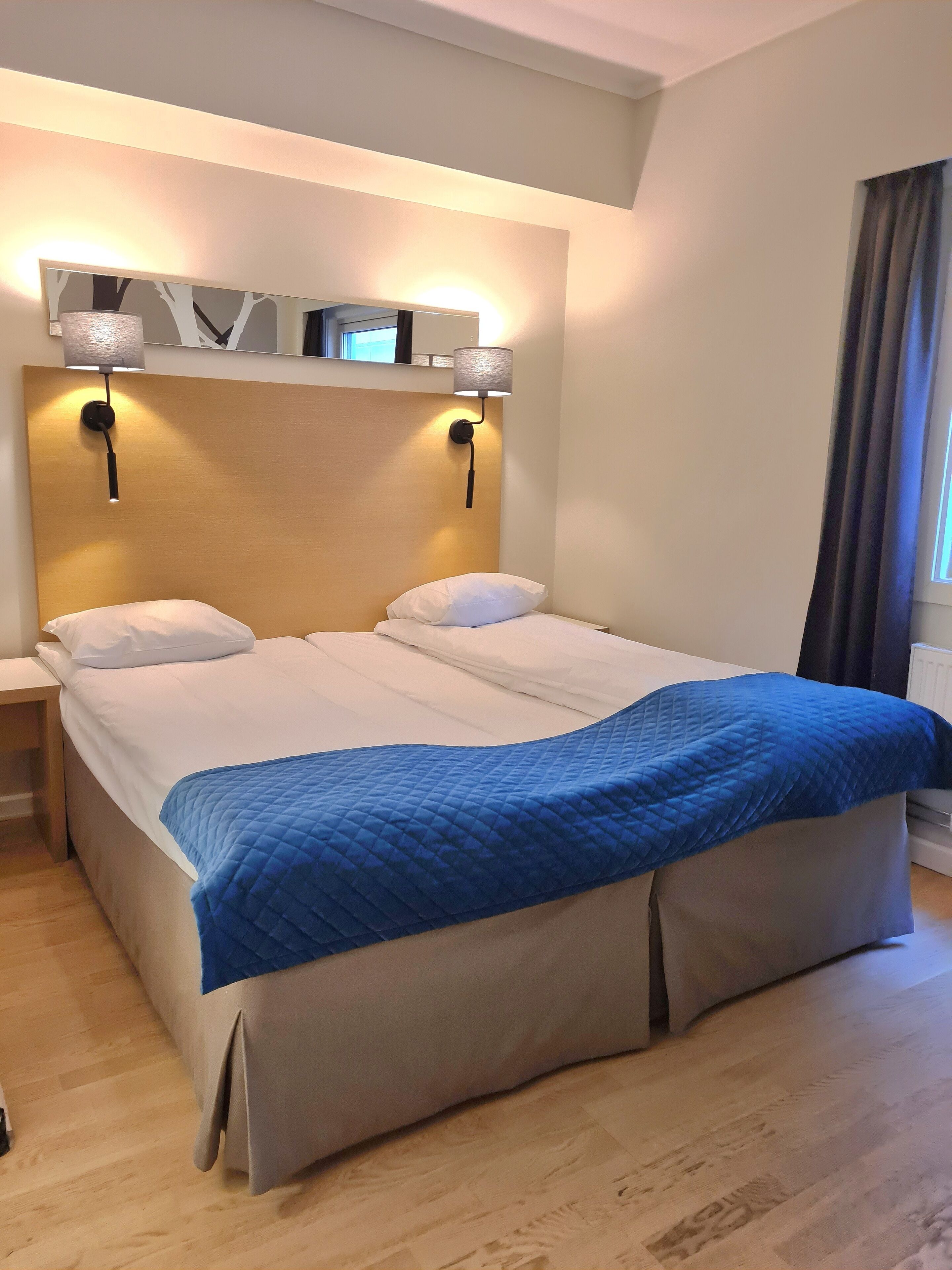 Standard Apartment, 2 Twin Beds, Non Smoking | Desk, blackout drapes, soundproofing, free WiFi