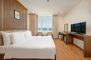 Executive Double Room, 1 Queen Bed, Beach View, Sea Facing