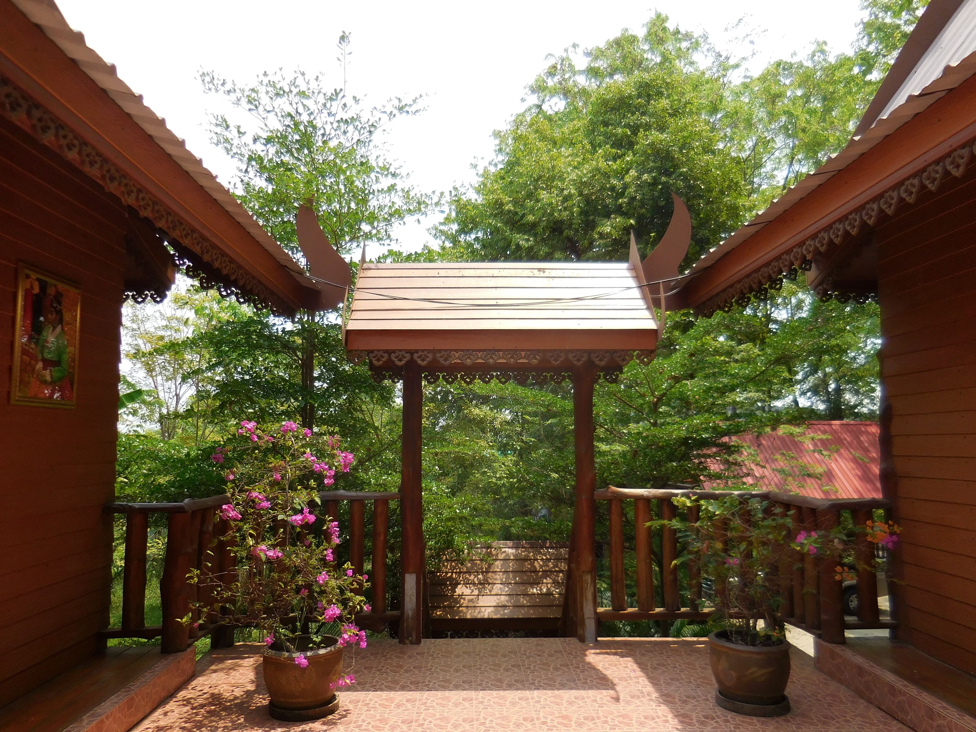 3-Bedroom Cottage | Desk, free WiFi