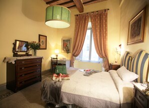 Doppel- oder Zweibettzimmer, Nichtraucher, eigenes Bad (not in room)