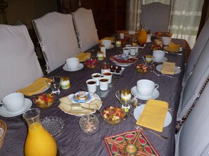 Dagelijks ontbijtbuffet inbegrepen