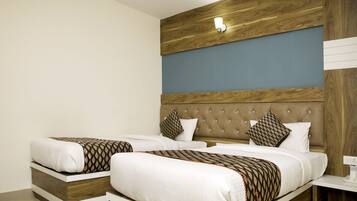 Chambre supérieure double, 1 lit double | Literie de qualité, système d’insonorisation, accès au Wi-Fi (inclus)