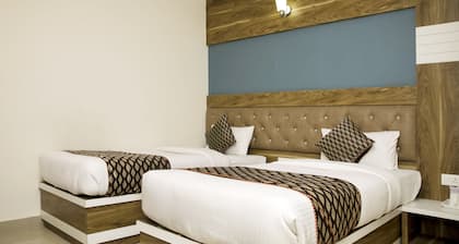Hotel Ganges Grand