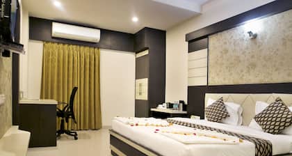 Hotel Ganges Grand