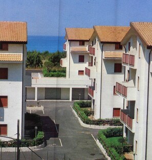 Exterior - Parco Degli Emiri (Scalea)