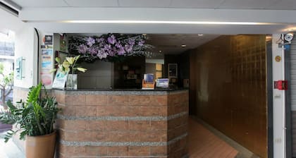 EDINBURGH Motel