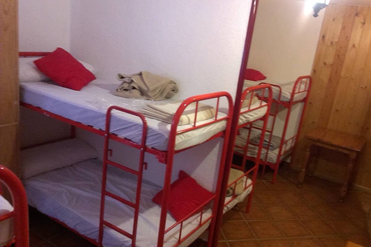 Gemeinsamer Schlafsaal, Gemischter Schlafsaal, Gemeinschaftsbad (16 pax) | Kostenloses WLAN