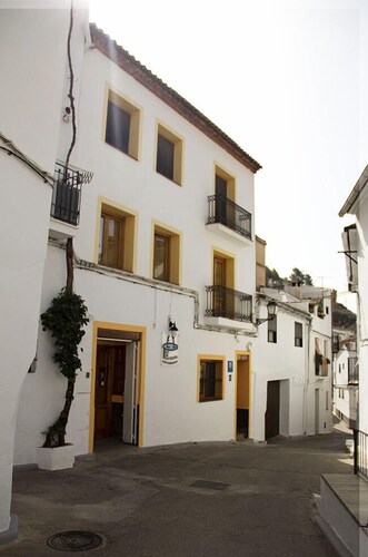 Hostal El Pozo