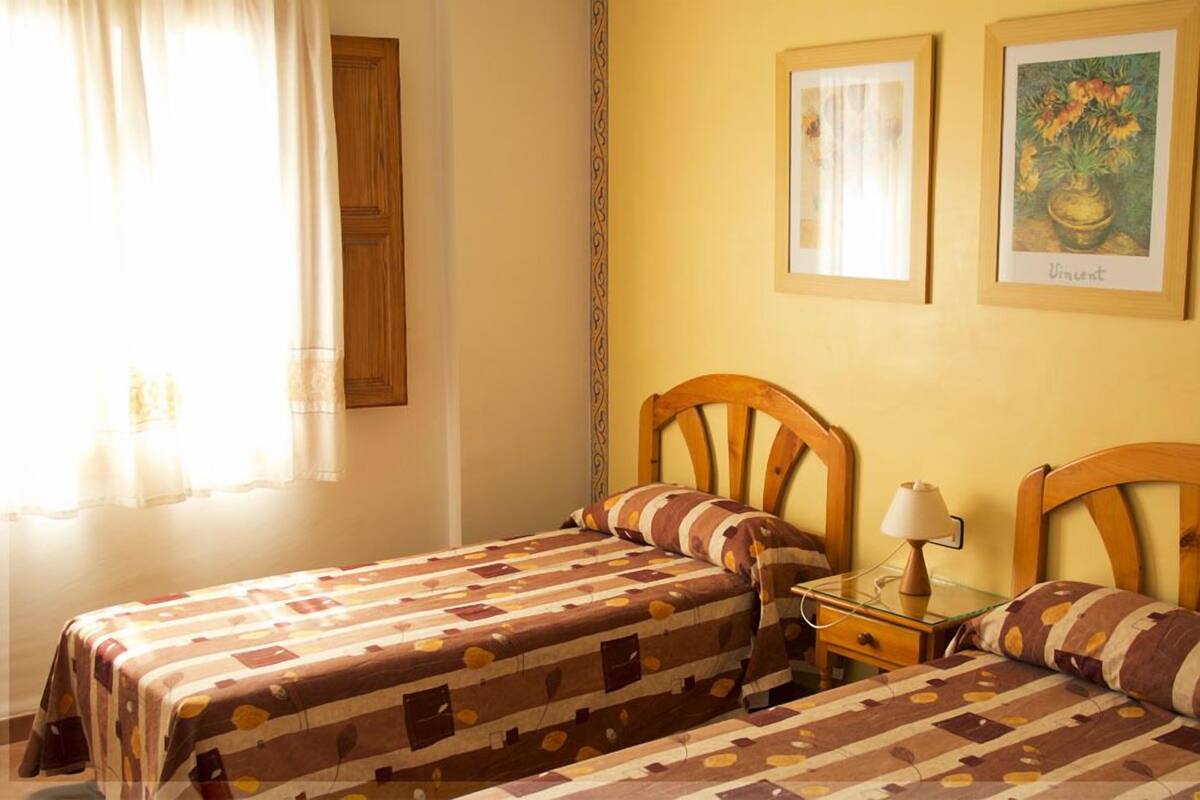 Rollaway beds, free WiFi, bed sheets