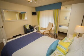 Kamar Double, 1 Tempat Tidur Double, Bebas Asap Rokok | Setrika/meja setrika, Wi-Fi gratis, dan seprai linen
