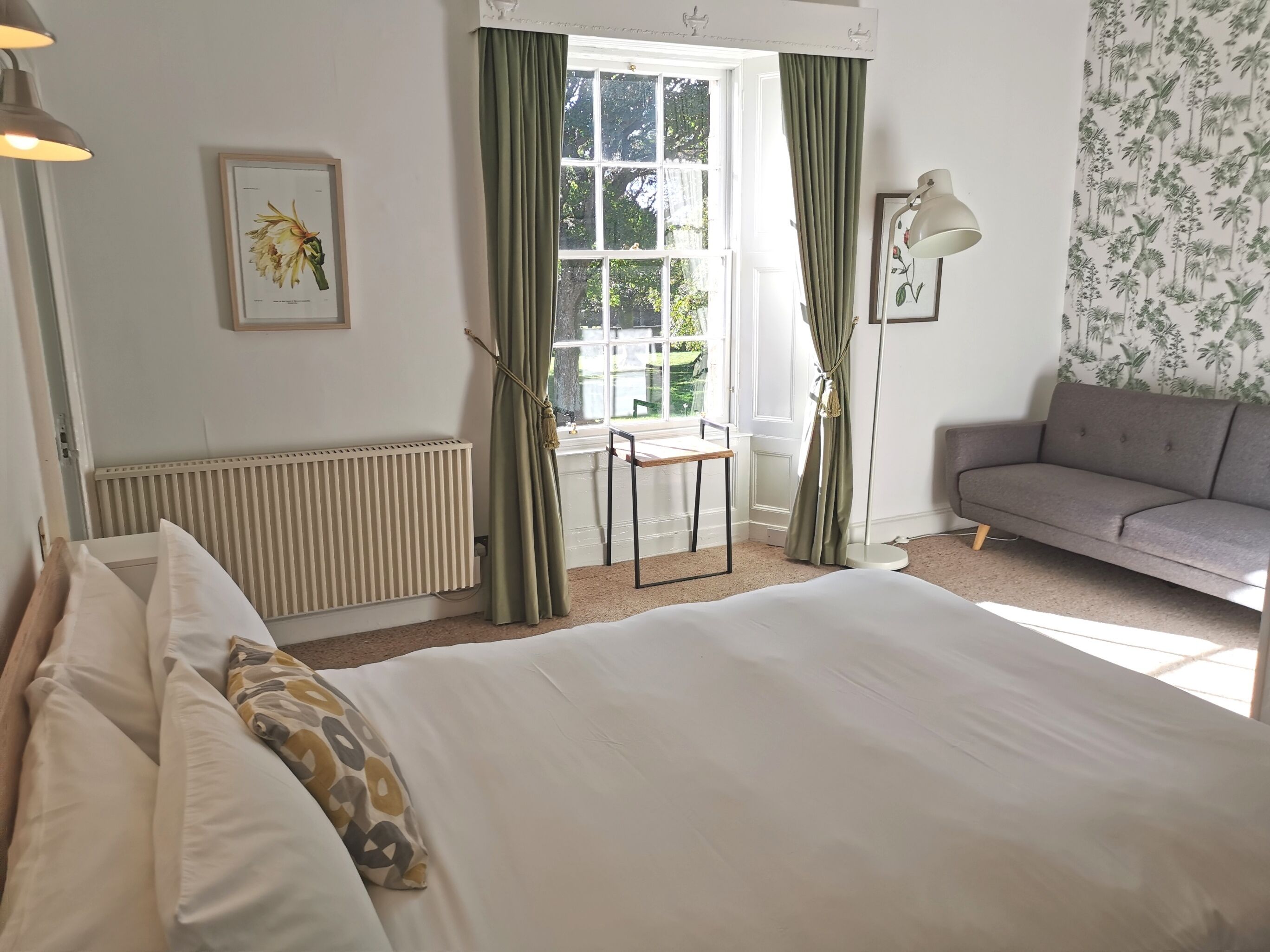 Habitació doble Deluxe, 1 llit de matrimoni gran, no fumadors (House King Room 5-1st Floor) | Decoració individual, mobiliari individual i cortines opaques 