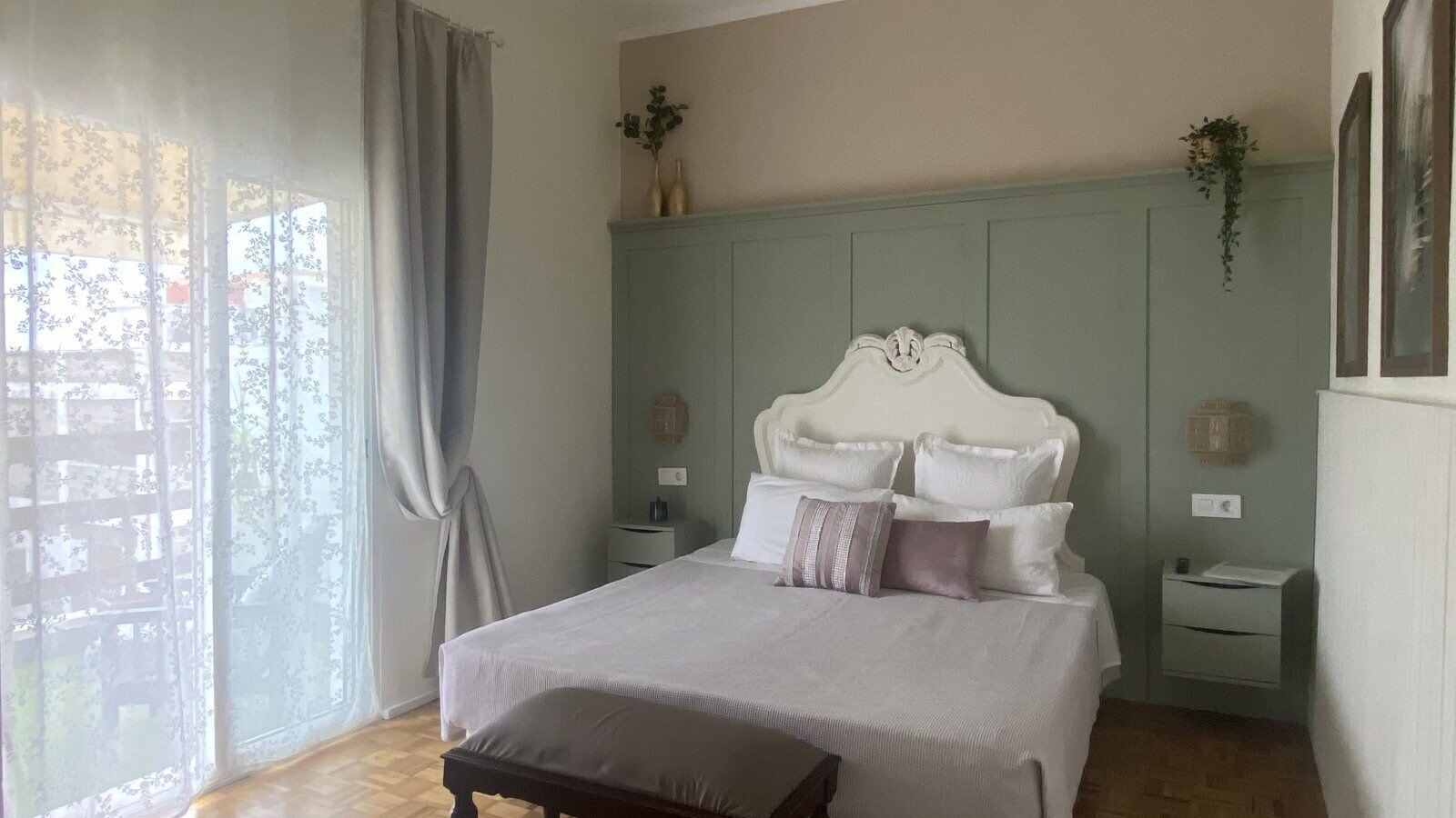 双人房, 露台 (External Private Bathroom) | 迷你吧、遮光窗帘、免费 WiFi、床单