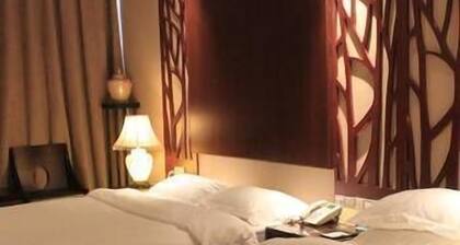 Jiangnanchun Hot Spring Resort Hotel
