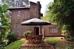 Exterior detail - Kifaru House - Karen (Nairobi)