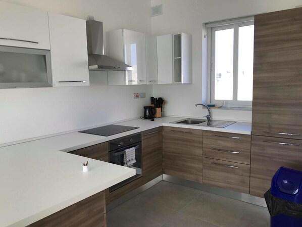 Penthouse, Meerblick | Eigene Küche