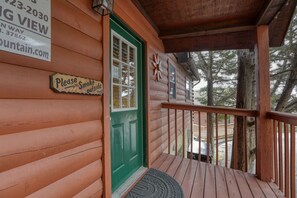 Cabin, 4 Bedrooms | Property grounds - An Amazing View - 4 Bedrooms, 3.5 Baths, Sleeps 10 Cabin by RedAwning (Sevierville)