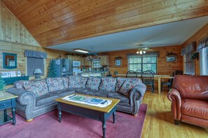 小屋, 4 間臥室 | 客廳