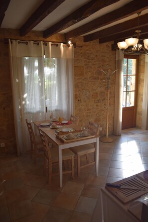 Dining - Domaine Lacoste (Carsac-Aillac)