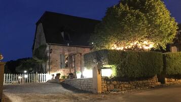 Front of property – evening/night