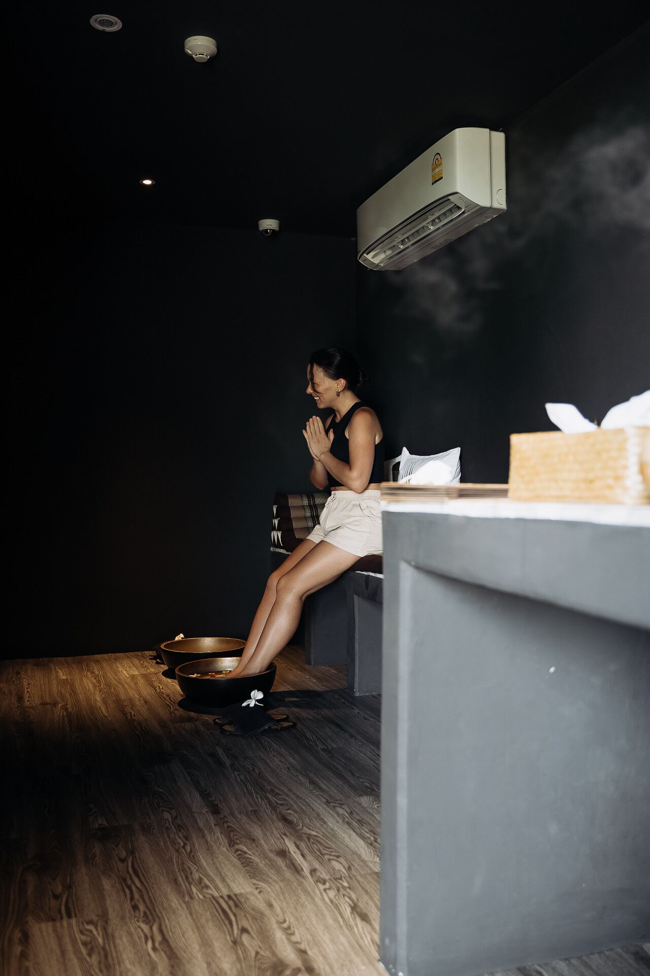 couples treatment room(s), deep-tissue massages, thai massages