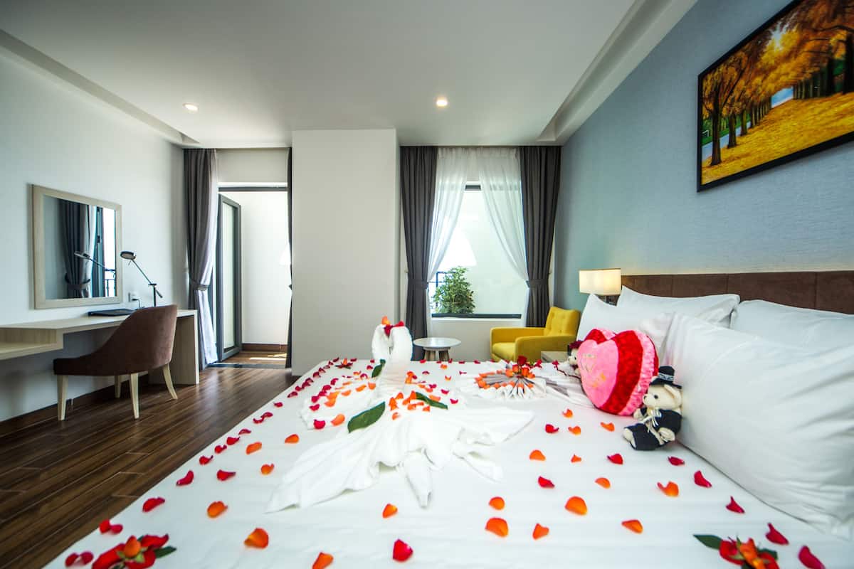 Habitación senior doble, vista al mar | 1 habitación, ropa de cama de alta calidad y camas con efecto memoria