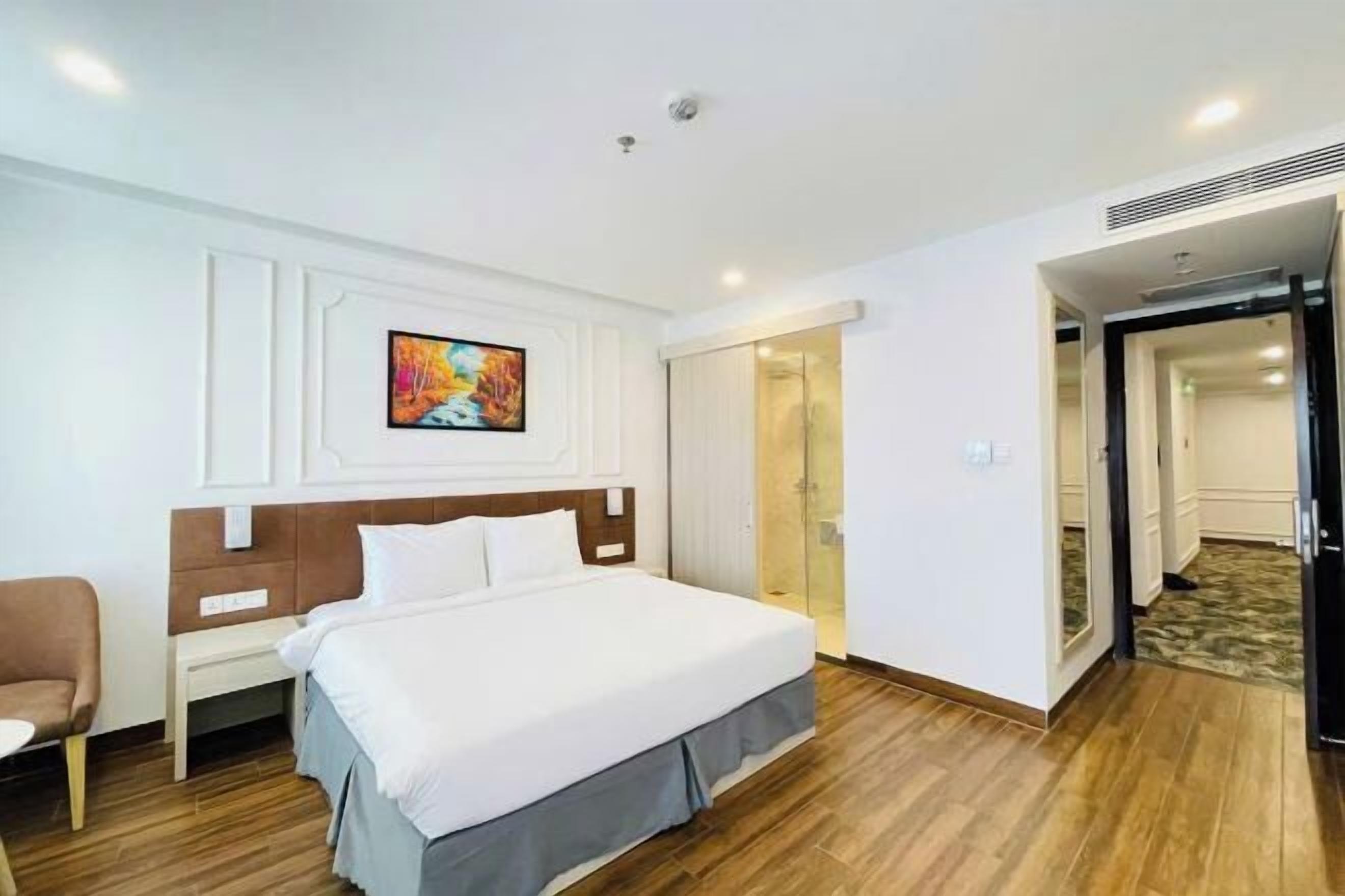 Premium bedding, memory-foam beds, minibar, in-room safe