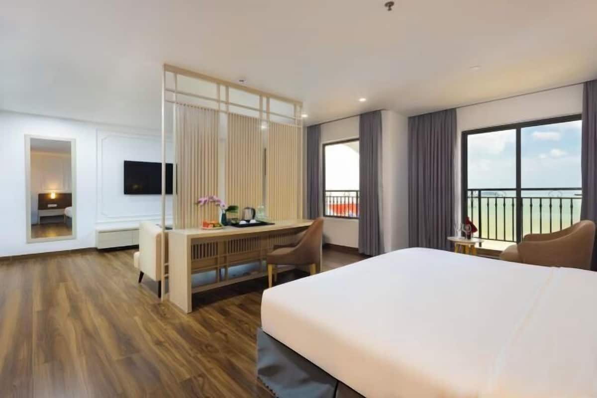 Premium bedding, memory-foam beds, minibar, in-room safe