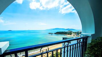Premier Room, Sea View | Balcony view