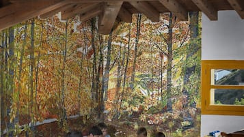 Serveert ontbijt en diner