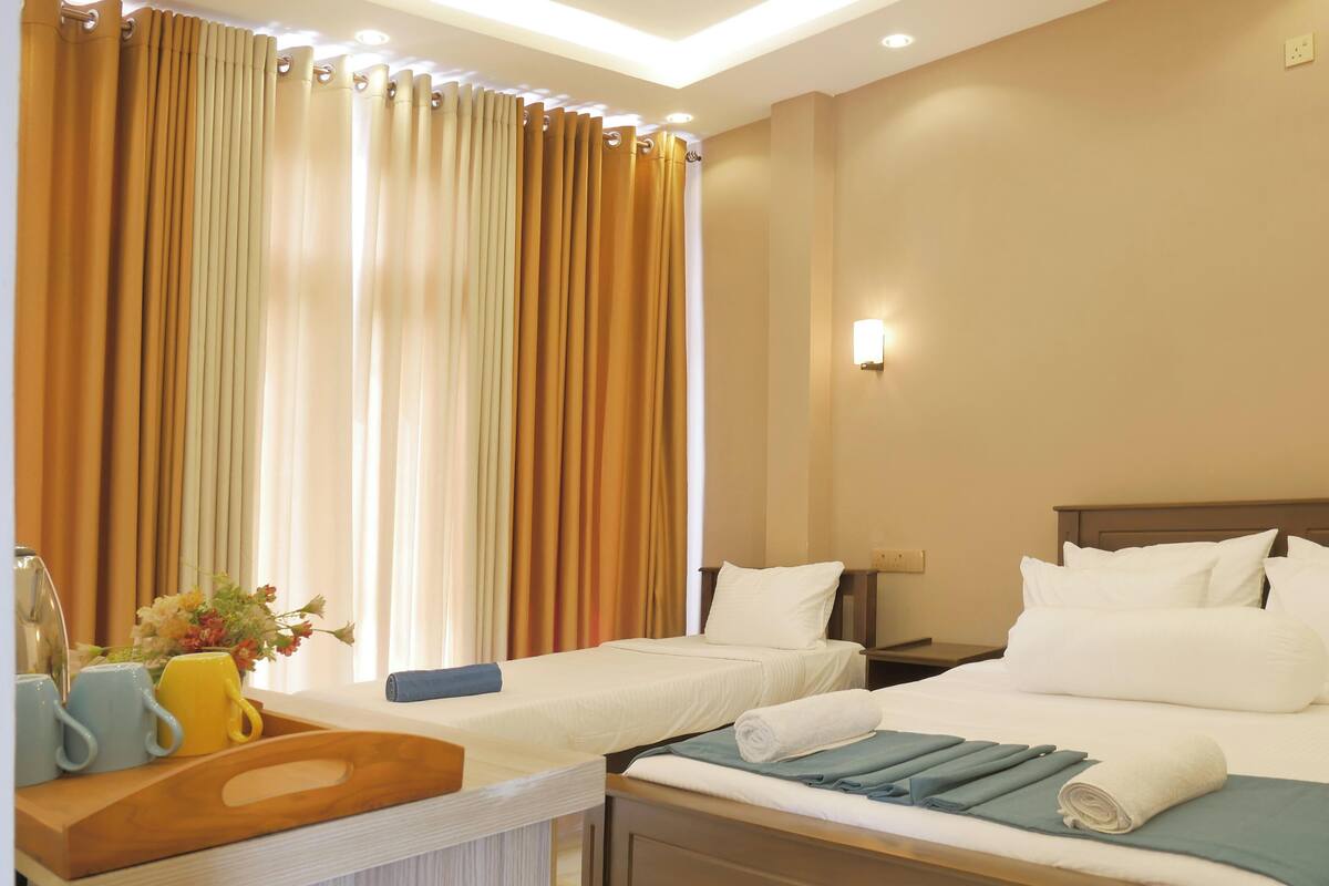 Premier Triple Room | Egyptian cotton sheets, premium bedding, down comforters, pillowtop beds