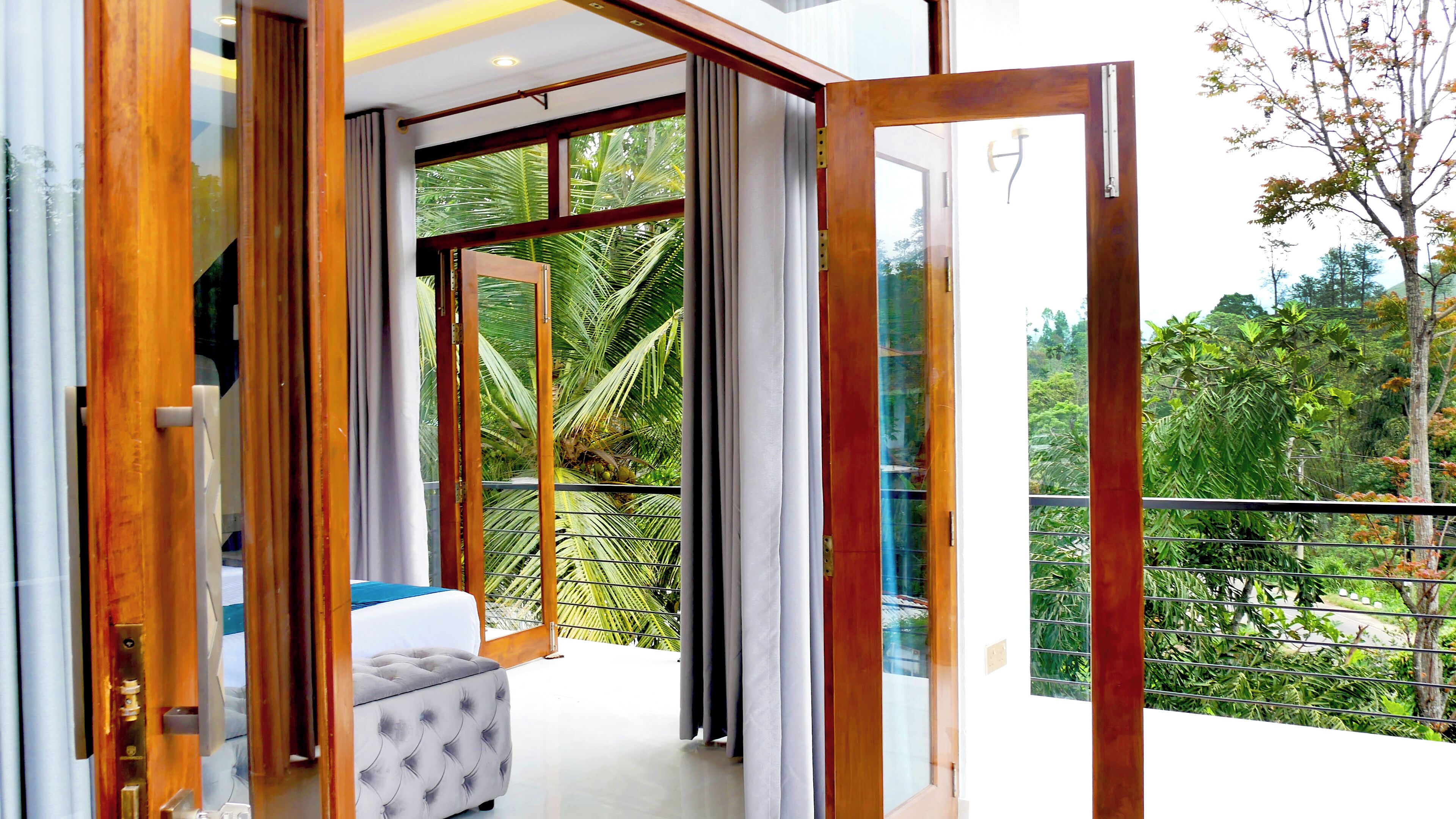 Kahden hengen luksushuone | Näkymä parvekkeelta