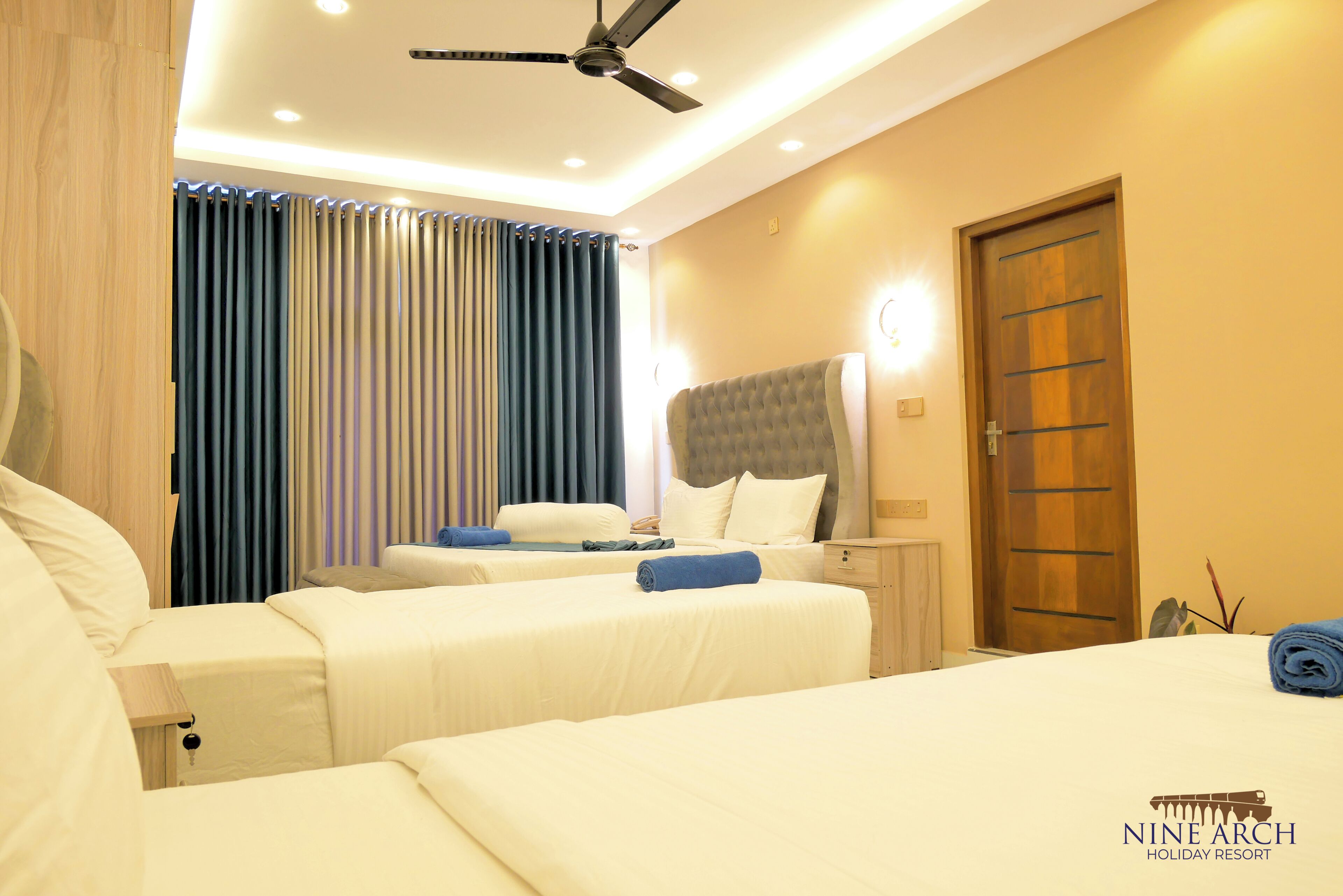 Royal-værelse til 4 personer | Egyptiske bomuldslagner, premium-sengetøj, dundyner