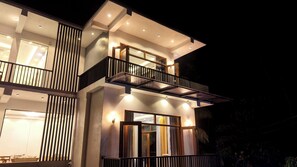 Overnatningsstedets facade