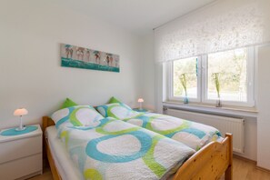 Lägenhet - 2 sovrum (incl. 50€ Cleaning Fee) | Strykjärn/strykbräda, gratis barnsängar och gratis wi-fi
