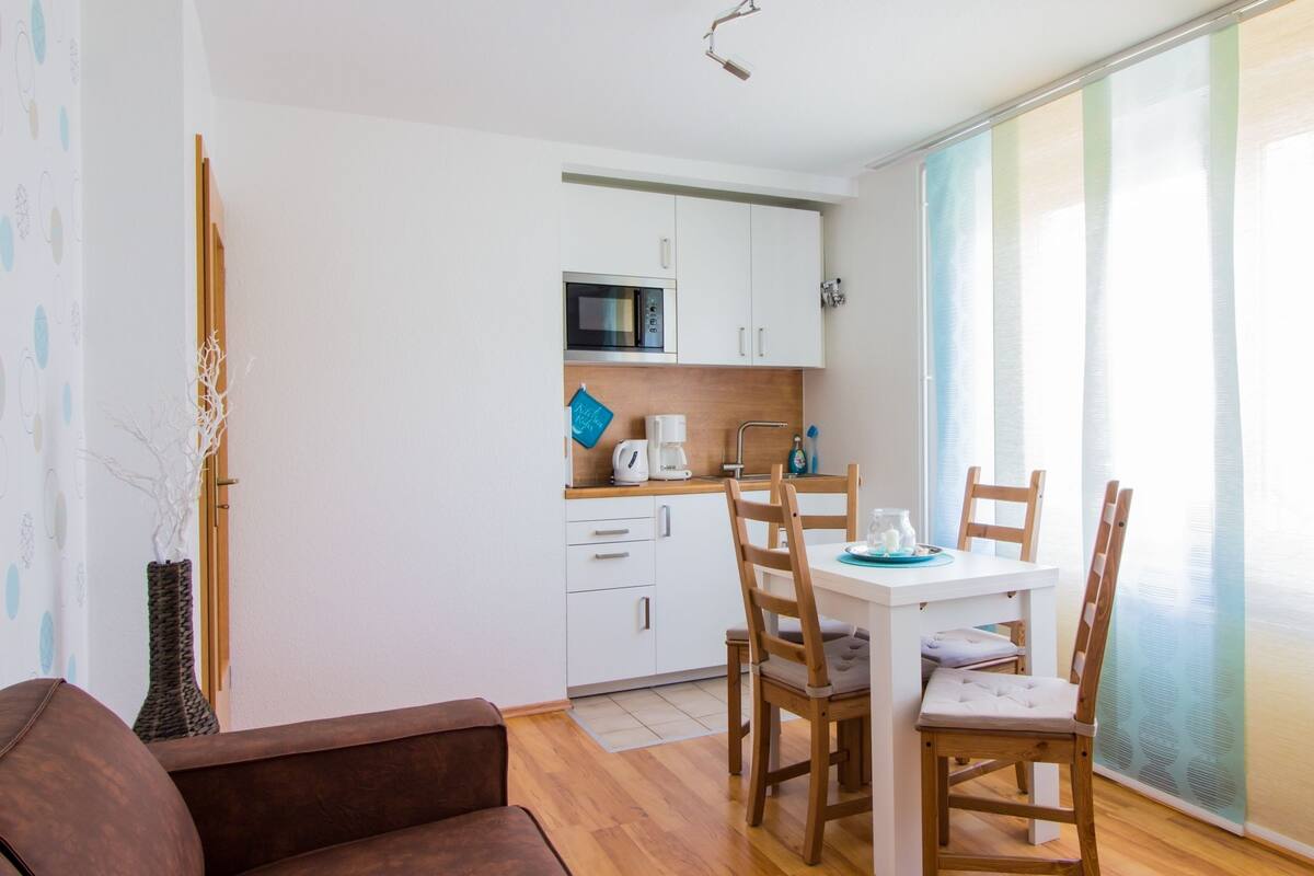 Appartement, 1 slaapkamer (incl. 50€ Cleaning Fee) | Een strijkplank/strijkijzer, gratis babybedden, gratis wifi
