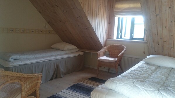 Basic Room, Non Smoking | Free WiFi, bed sheets