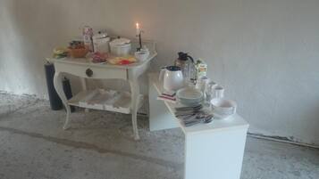 Frukostbuffé varje dag mot avgift