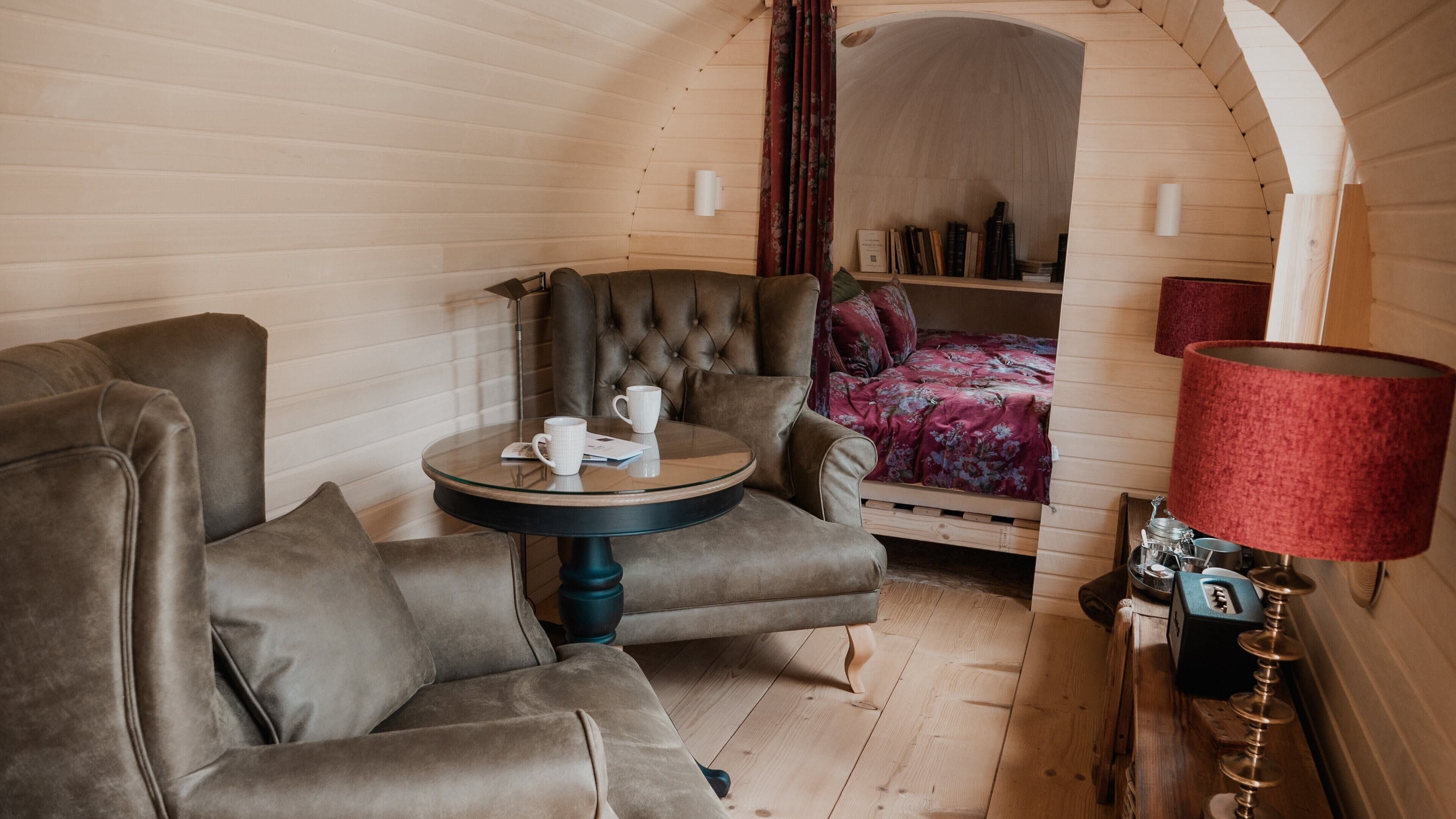 chambre nature | 1 bedroom, premium bedding, in-room safe, individually decorated